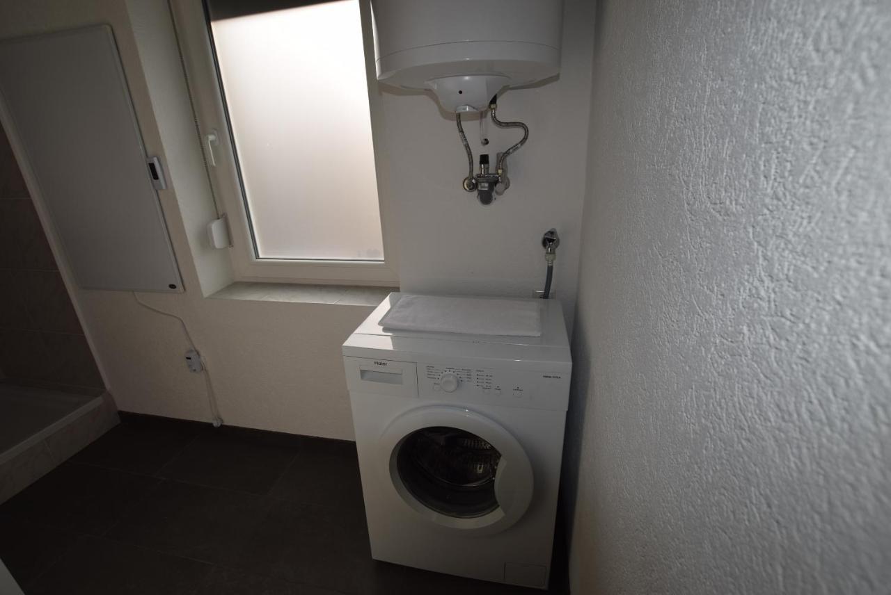 Wohnung Bad Cannstadt สตุตการ์ต ภายนอก รูปภาพ